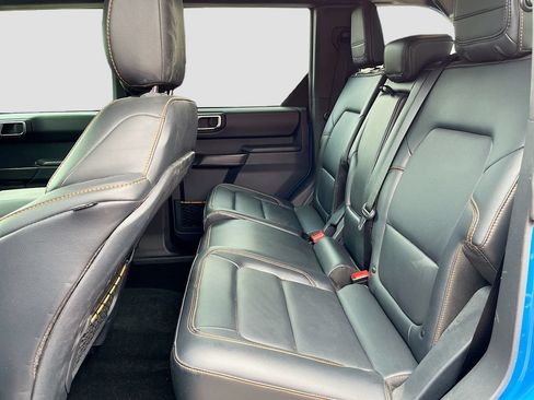 Used 2024 Ford Bronco Badlands AWD/4WD image 25