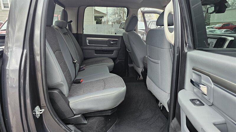 Used 2018 RAM 1500 Big Horn AWD/4WD image 26