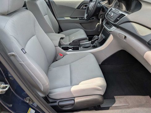 Used 2014 Honda Accord LX image 19