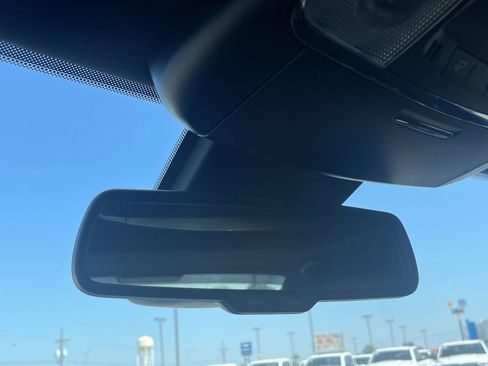 New 2023 Dodge Charger R/T w/ Plus Group image 33