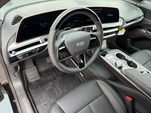 New 2026 Cadillac Lyriq Sport RWD image 4
