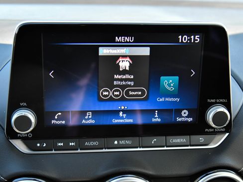 Used 2025 Nissan Sentra SV image 18