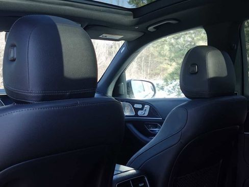 Certified 2022 Mercedes-Benz GLS 450 4MATIC image 30