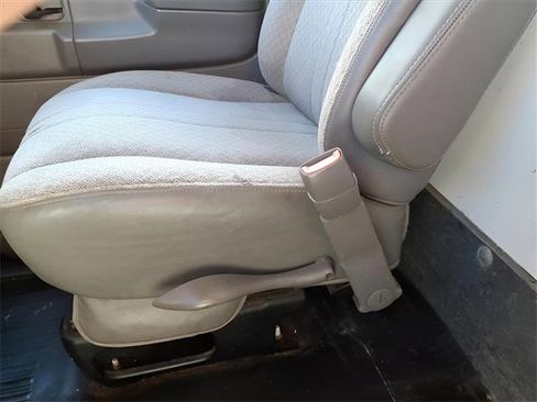 Used 2014 Chevrolet Express 3500 Work Van image 20