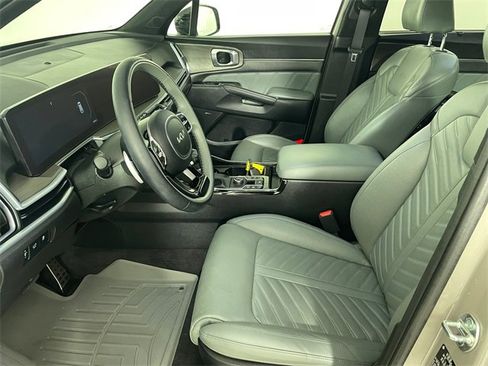 Certified 2024 Kia Sorento SX Prestige w/ Sage Leather Package image 2