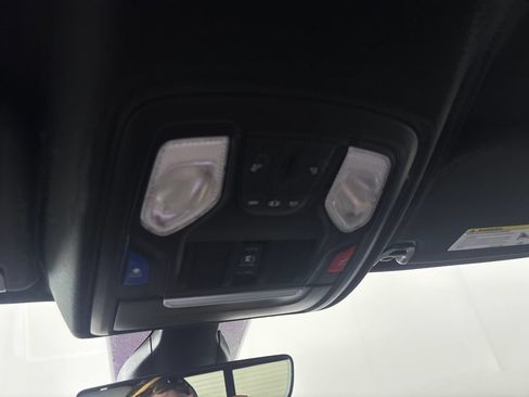 Used 2022 RAM 1500 Big Horn AWD/4WD image 32
