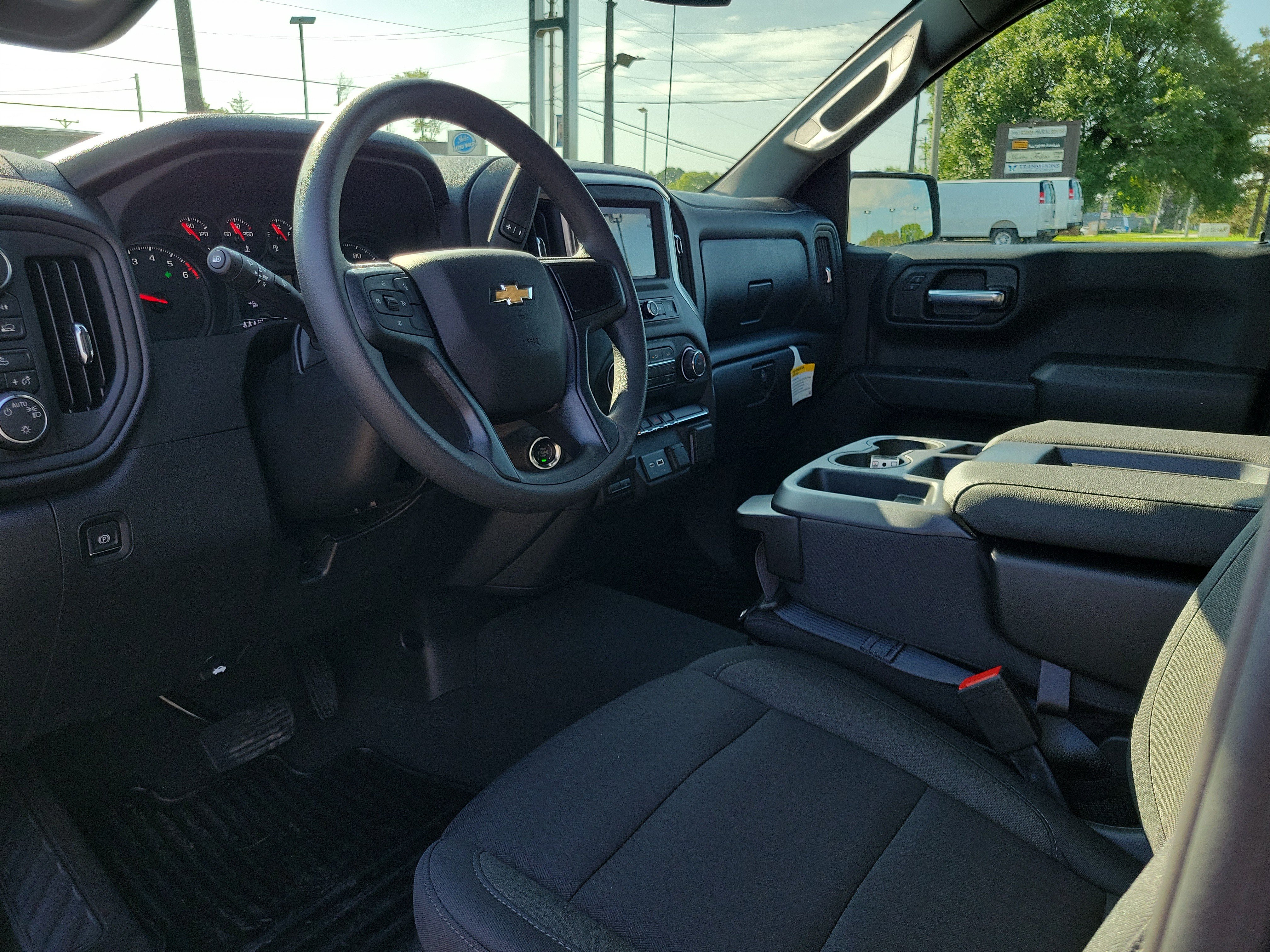 Used 2026 Chevrolet Silverado 1500 Custom AWD/4WD image 19