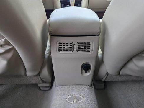 Used 2010 INFINITI FX35 AWD w/ Navigation Pkg image 40