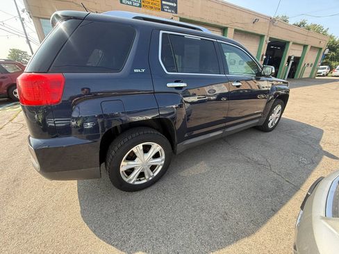 Used 2017 GMC Terrain SLT AWD/4WD image 4