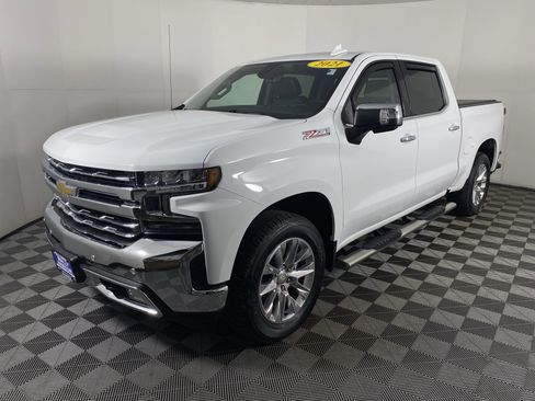 Used 2021 Chevrolet Silverado 1500 LTZ w/ LTZ Premium Package image 12