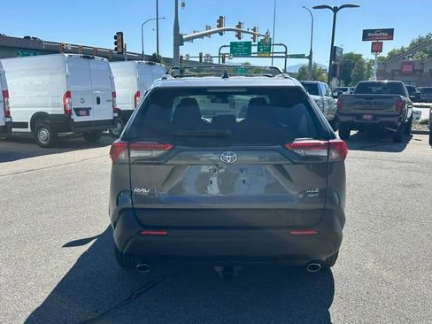 Used 2025 Toyota RAV4 XLE AWD/4WD image 6