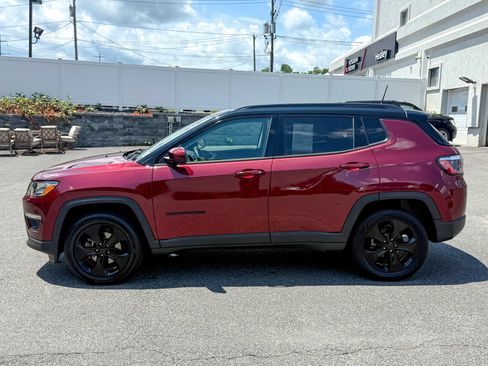 Used 2021 Jeep Compass Latitude w/ Sun and Sound Group AWD/4WD image 4