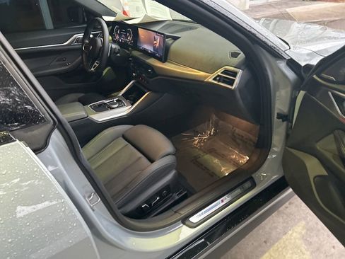 Used 2025 BMW i4 eDrive40 image 23