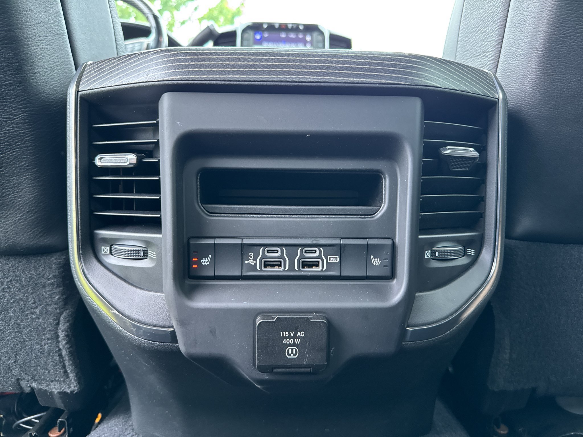 Used 2019 RAM 2500 Limited AWD/4WD image 24