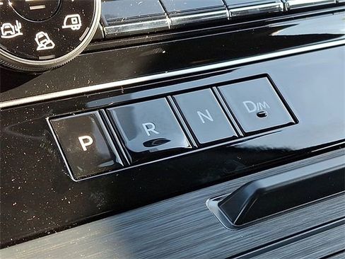 New 2026 Nissan Armada SL w/ Captain's Chari Seat Package image 37