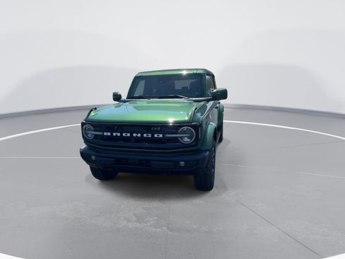 Used 2024 Ford Bronco Outer Banks AWD/4WD image 3