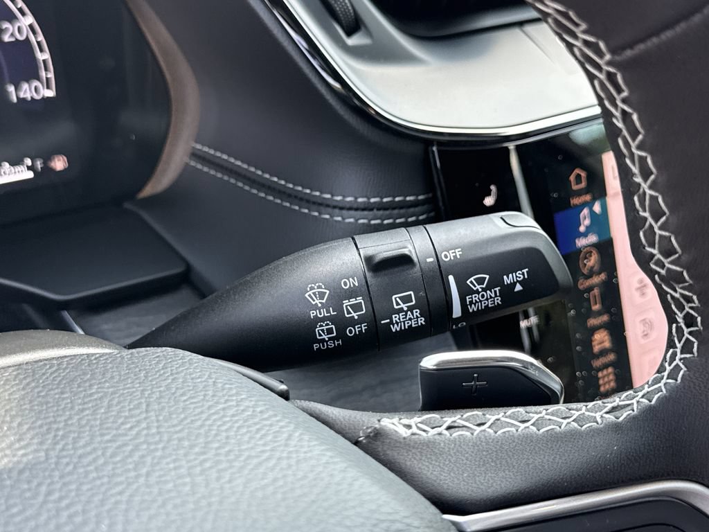 New 2026 Jeep Grand Cherokee Altitude RWD image 18