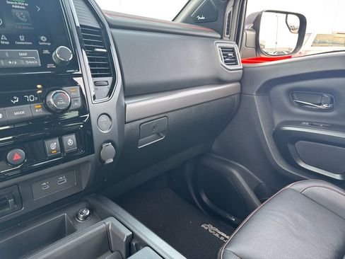 Used 2024 Nissan Titan PRO-4X w/ Pro-4x Convenience Package image 23
