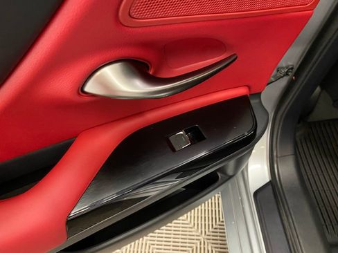 Used 2022 Lexus ES 300h F Sport image 35