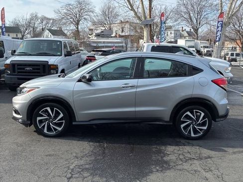 Used 2019 Honda HR-V Sport image 7