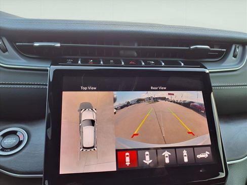 New 2025 Jeep Grand Cherokee L Limited w/ Luxury Tech Group II AWD/4WD image 10