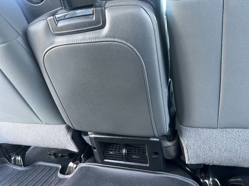 Used 2018 RAM 1500 Express w/ Express Value Package image 46