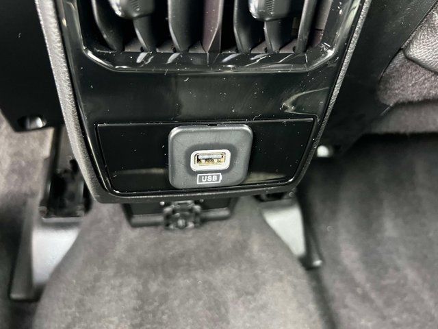 Used 2024 Jeep Compass Trailhawk AWD/4WD image 11