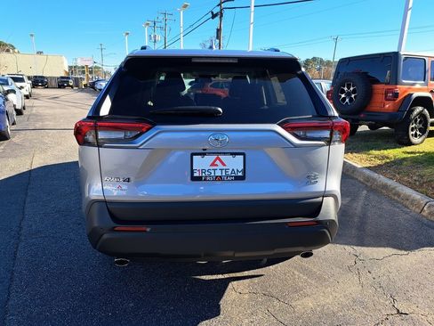 New 2025 Toyota RAV4 XLE Premium image 7