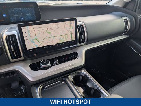 New 2026 Ford Expedition Active RWD image 33