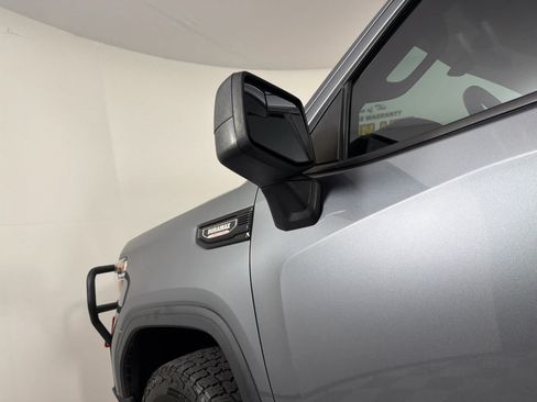 Used 2021 GMC Sierra 1500 Elevation w/ X31 Off-Road Package AWD/4WD image 13