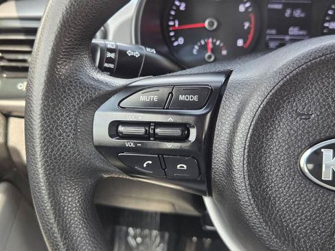 Used 2018 Kia Rio S FWD image 26