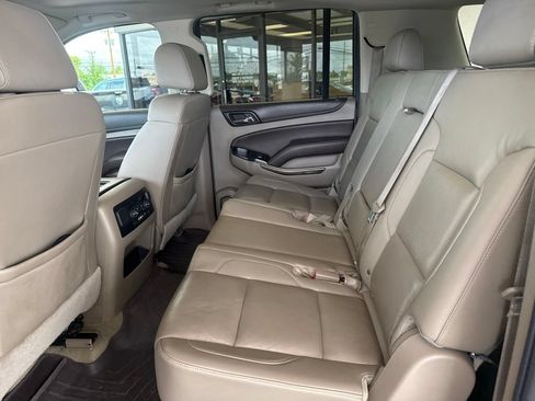 Used 2016 Chevrolet Suburban LT AWD/4WD image 15