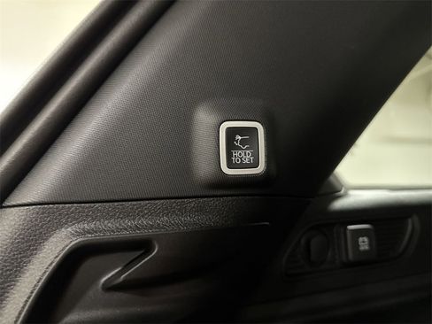 New 2025 Jeep Grand Cherokee Limited 4xe image 27