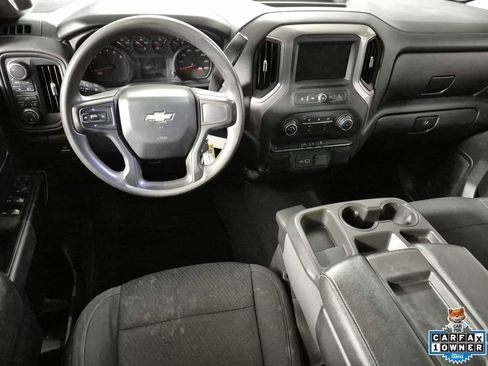 Used 2021 Chevrolet Silverado 1500 Custom AWD/4WD image 10