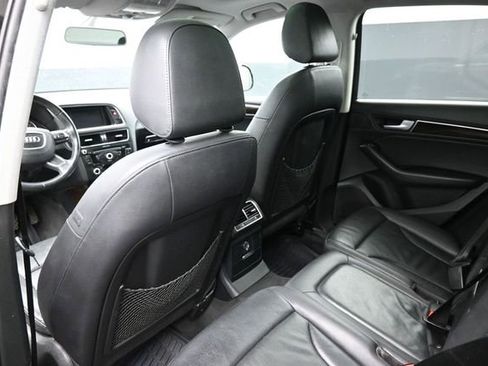 Used 2014 Audi Q5 2.0T Premium w/ Lighting Package AWD/4WD image 17