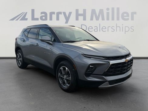 Used 2023 Chevrolet Blazer LT AWD/4WD image 7