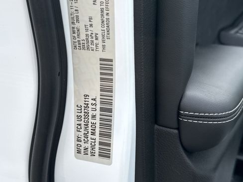 New 2025 Jeep Grand Cherokee Altitude image 25