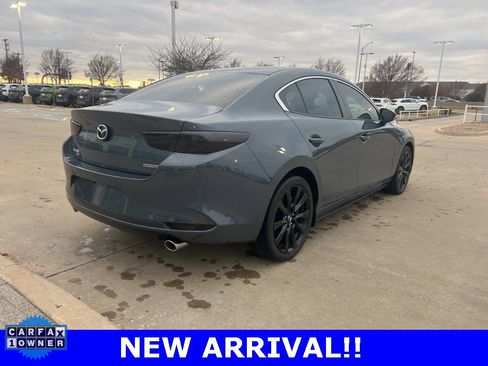 Used 2024 MAZDA MAZDA3 s image 7