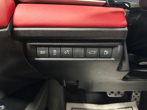 Used 2026 Toyota Camry XSE FWD image 17