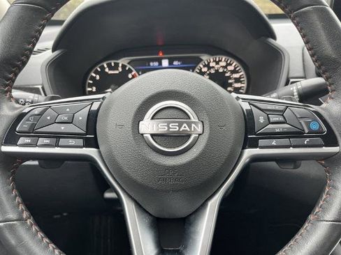 Certified 2023 Nissan Altima 2.0 SR image 10