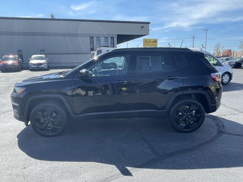 Used 2021 Jeep Compass Latitude AWD/4WD image 5