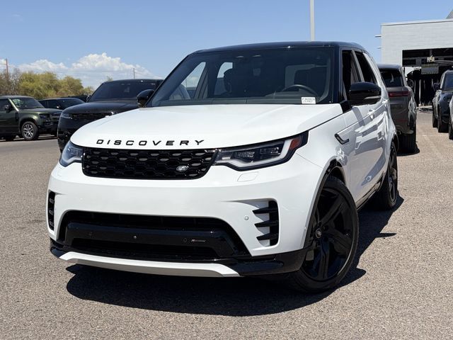 Used 2023 Land Rover Discovery HSE R-Dynamic AWD/4WD image 3