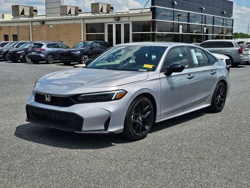 Used 2025 Honda Civic Sport image 16