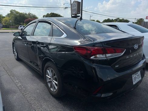 Used 2018 Hyundai Sonata SE FWD image 3