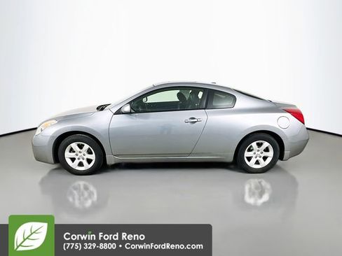 Used 2009 Nissan Altima 2.5 S w/ Premium Pkg image 4