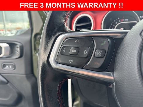 Used 2022 Jeep Wrangler Unlimited Rubicon w/ LED Lighting Group AWD/4WD image 39