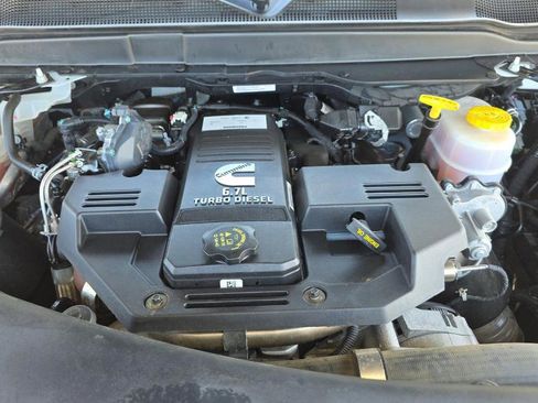 Used 2022 RAM 3500 Tradesman AWD/4WD image 7