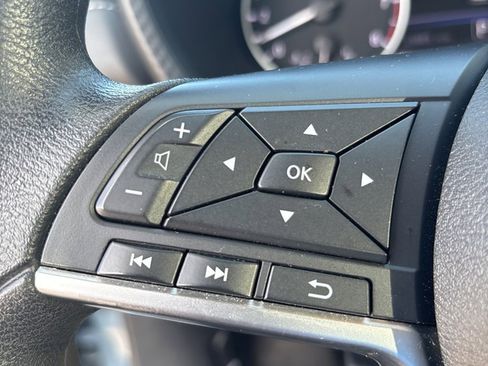 Used 2024 Nissan Sentra SV image 18