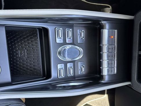 New 2025 Lincoln Nautilus Premier w/ Equipment Group 102A image 30