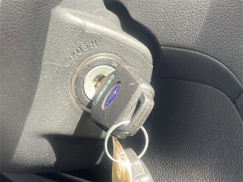 Used 2019 Subaru Outback 2.5i Premium image 24